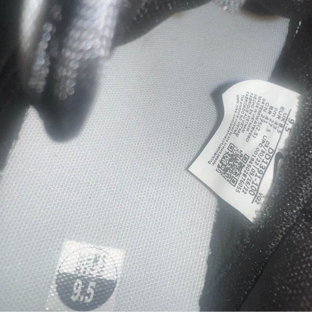 Nike Panda Dunks - image 5